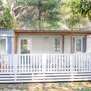 https://mobile-homes-pine-sea.in-istria.net